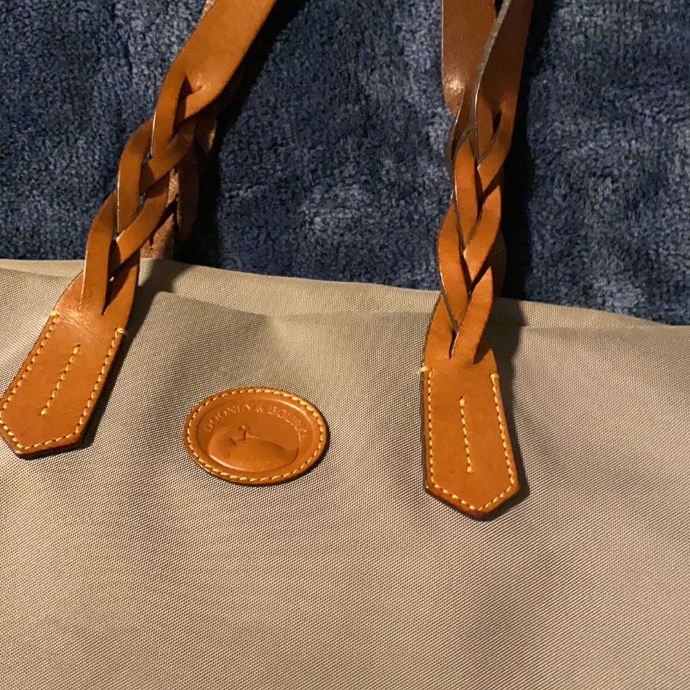 Dooney & bourke - Picture 3 of 8